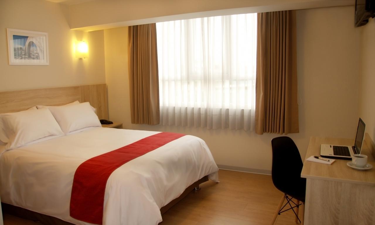 Hotel San Remo Lima Bagian luar foto